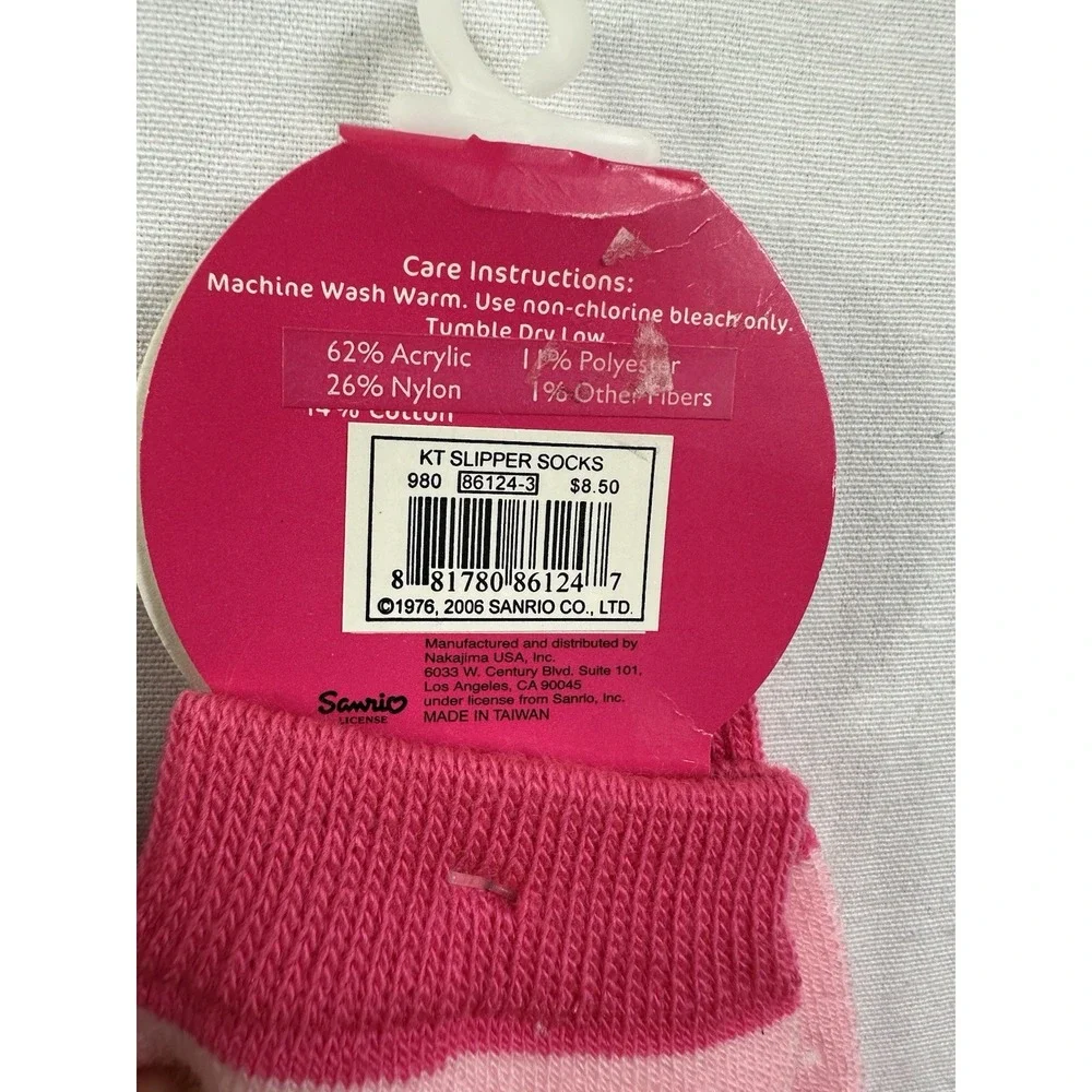NWT Sanrio Hello Kitty‎ sock slipper socks girl socks fit size 6-8 1/2
